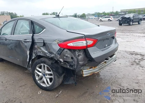 2014 Ford Fusion Se z USA, uszkodzony, nr VIN 3FA6P0H74ER125376